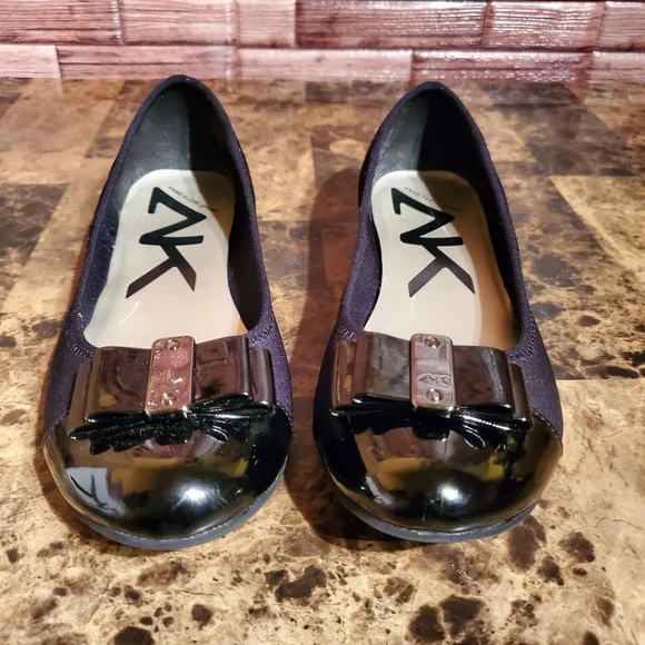 Anne Klein AKARICIA  Women's Shoes Size 8M US Black Ballet Flat - Picture 6 of 10